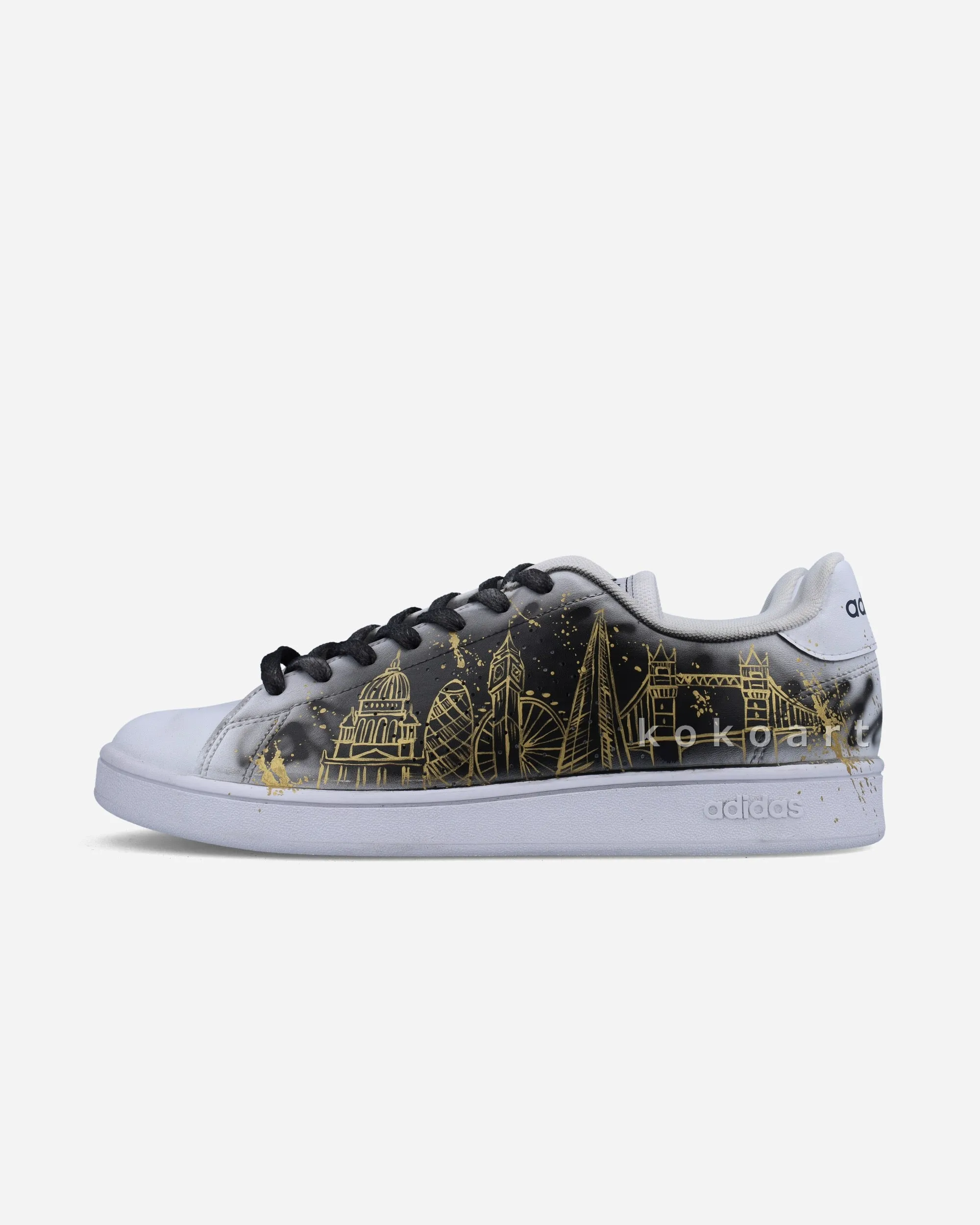 Adidas Advantage Hand Painted London Skyline