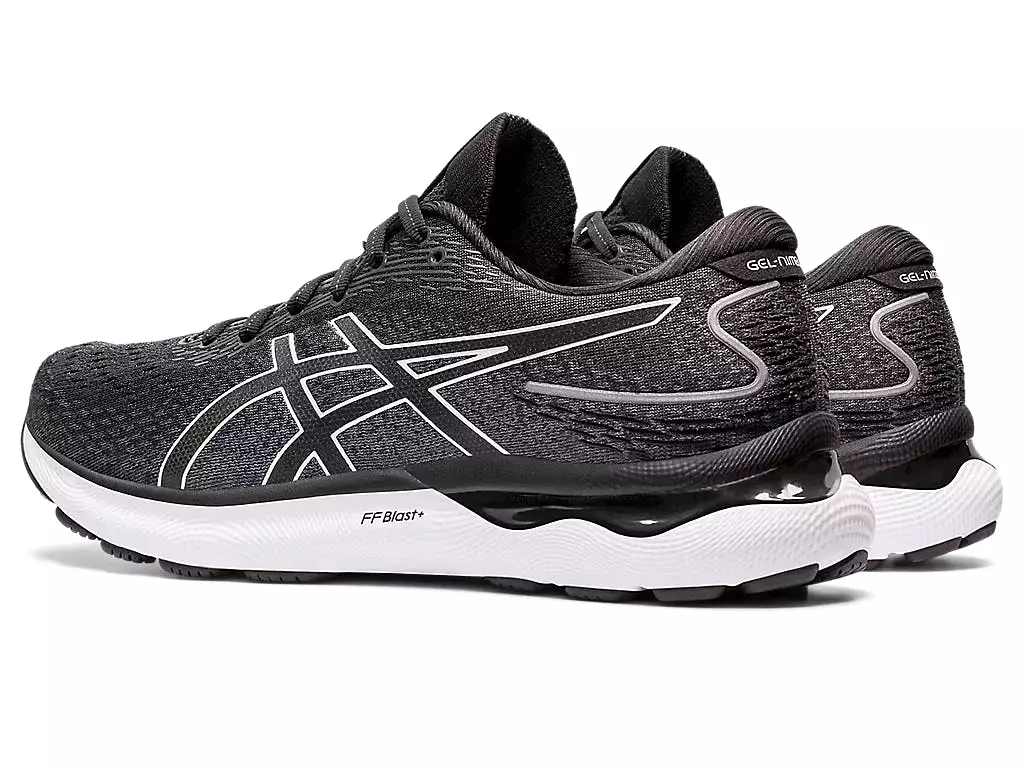 ASICS Men's NOVABLAST 3 LE (Black/White)