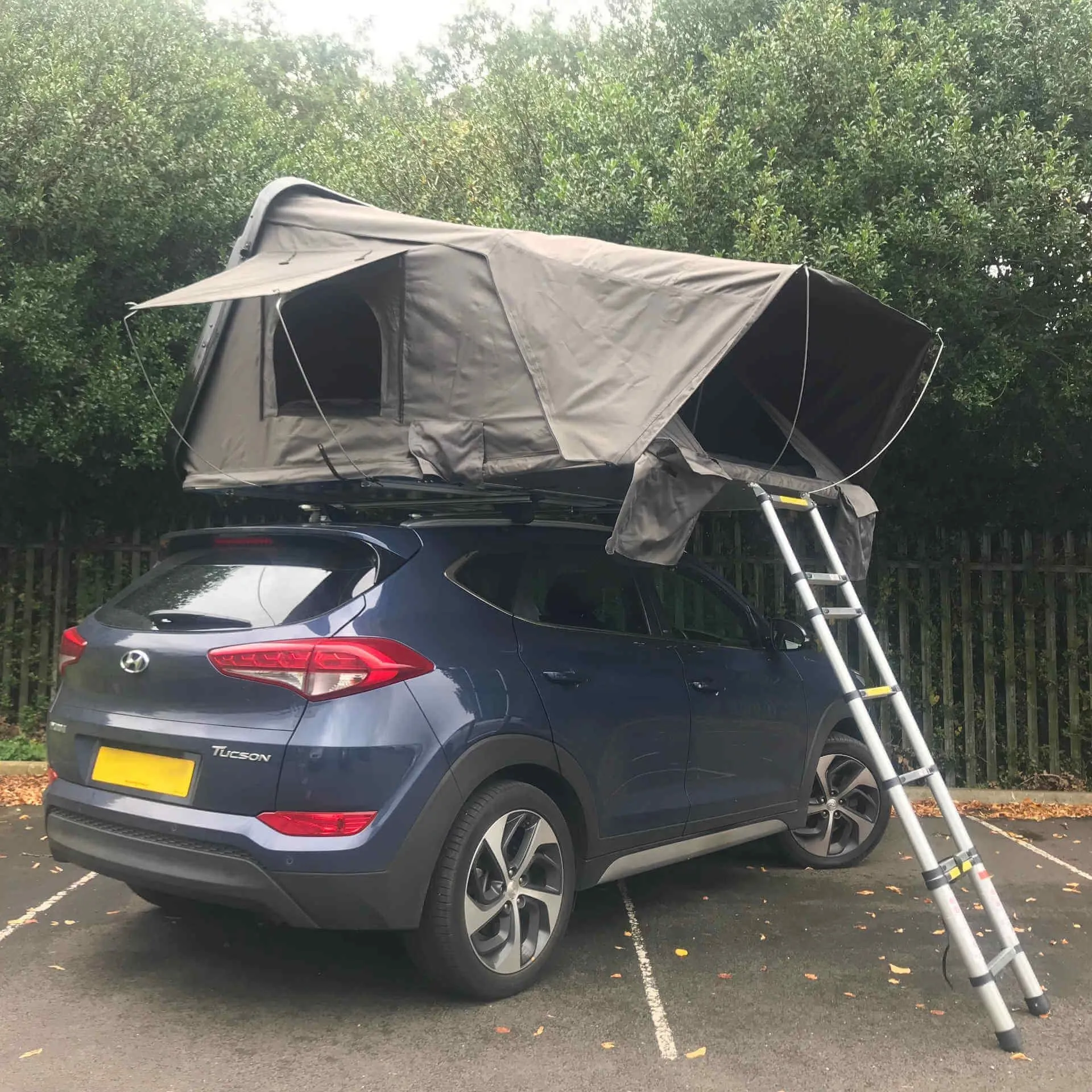 Forest Green RoofTrekk 4 Person Hard Shell Roof Top Tent