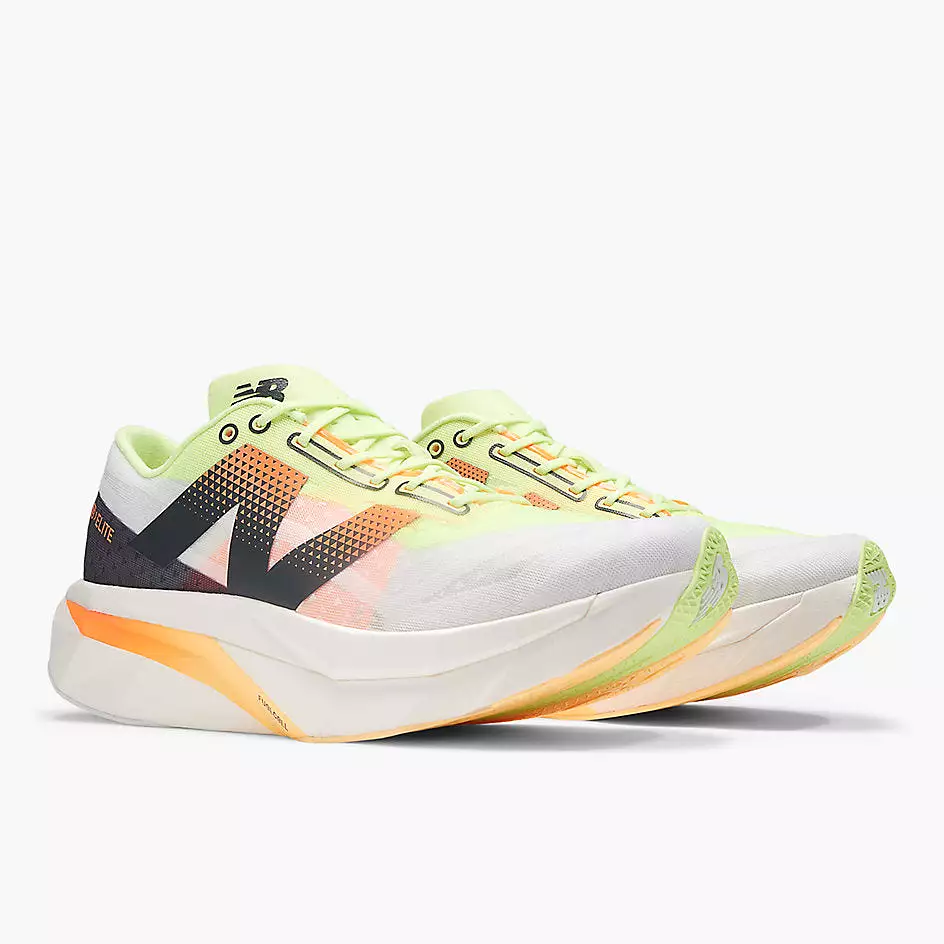 M New Balance FuelCell SC Elite v4