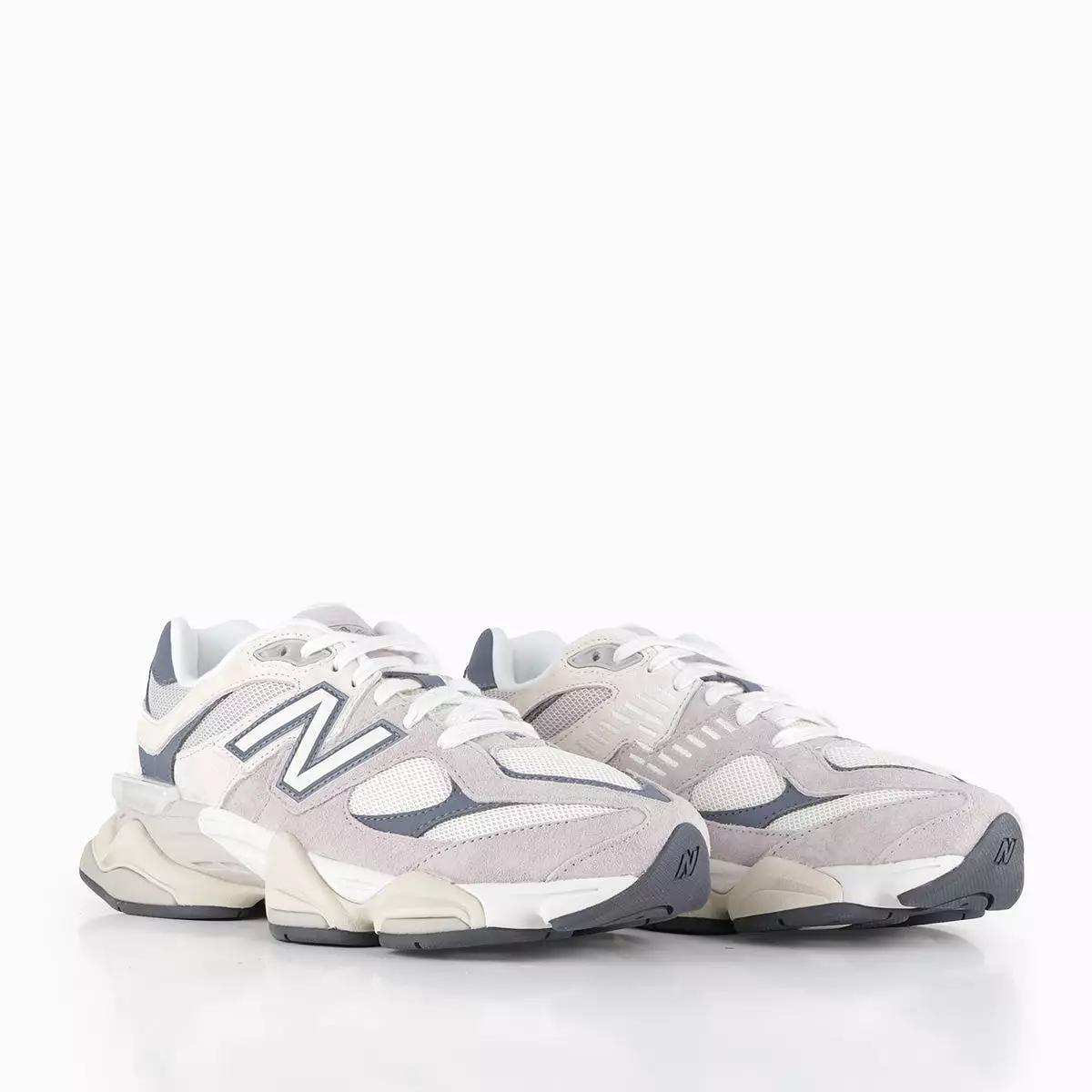 New Balance U9060EEB Shoes