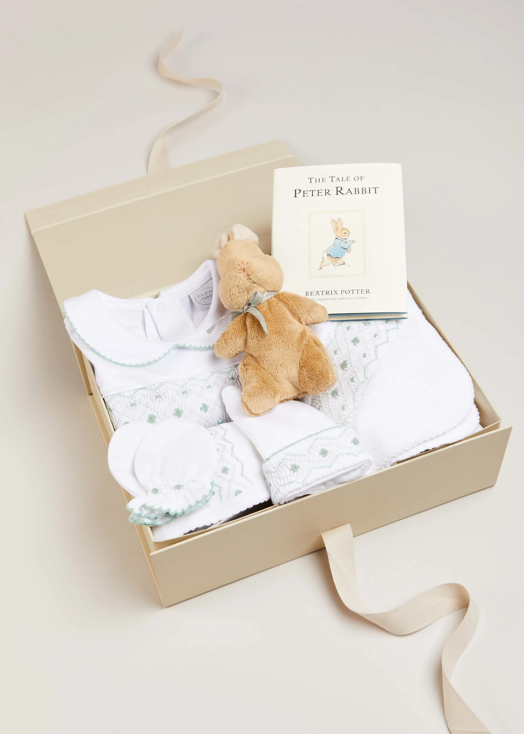 Newborn Hand Smocked Gift Set in Green