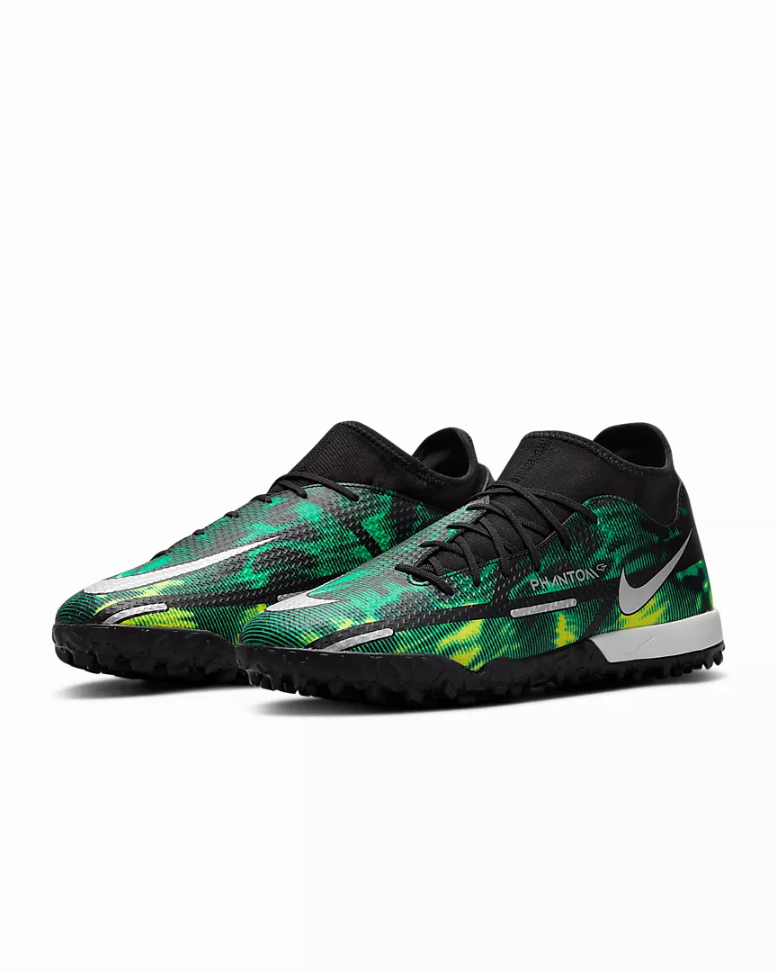 Nike Phantom GT2 Academy Dynamic Fit Turf Shoes